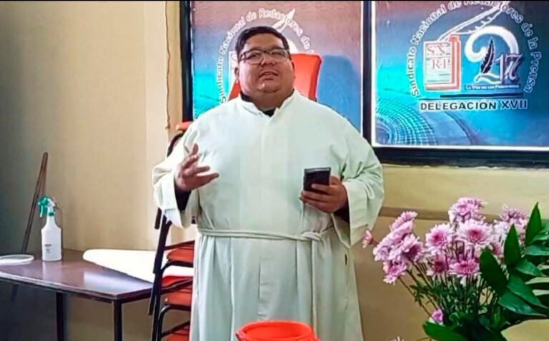 Niega sacerdote capacitación para dialogar con el narco