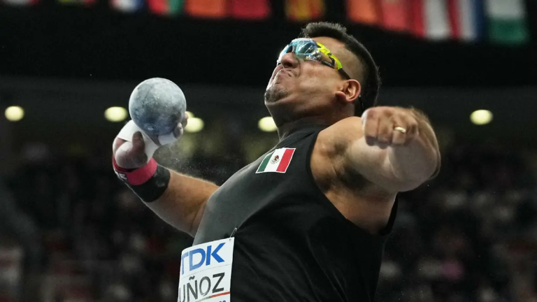 Uziel Muñoz en el top 10 del Mundial Bajo Techo en Polonia