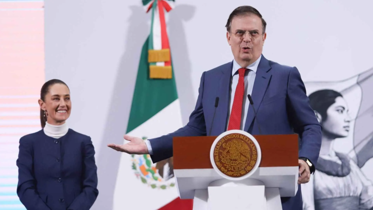 Sheinbaum respalda a Marcelo Ebrard y destaca su gestión en Economía