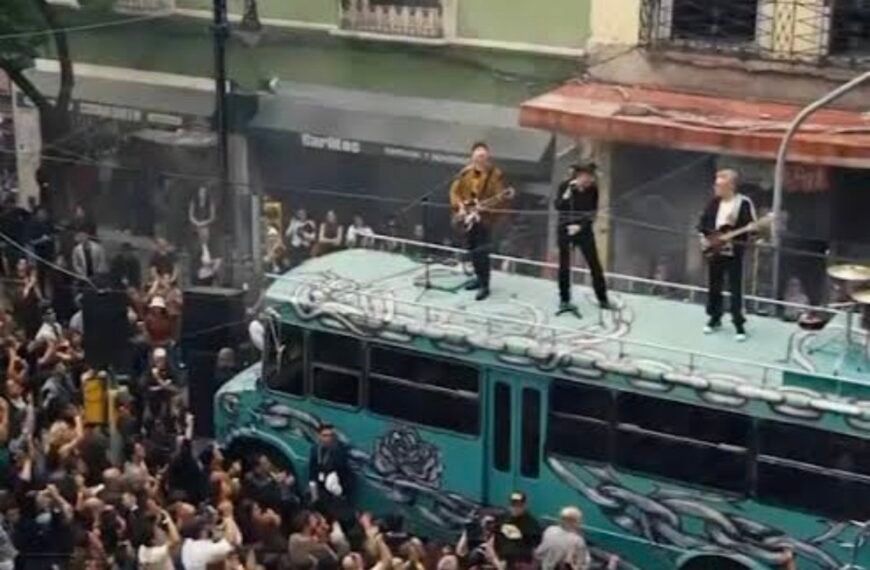 U2 cumple sueños en el Centro Histórico