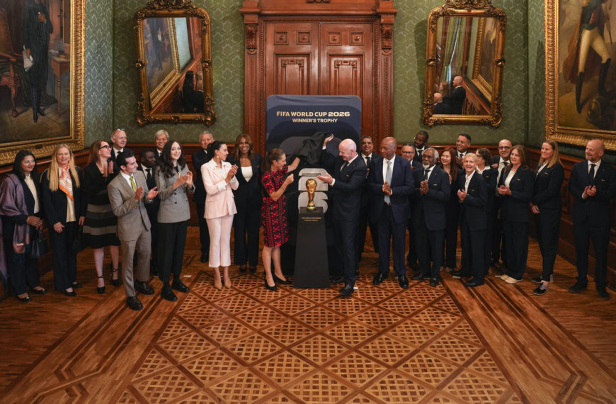 Sheinbaum recibe a Gianni Infantino en Palacio Nacional