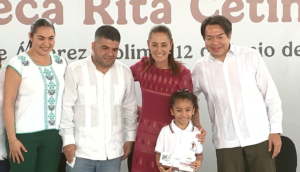 Sheinbaum inicia entrega de becas Rita Cetina en Colima