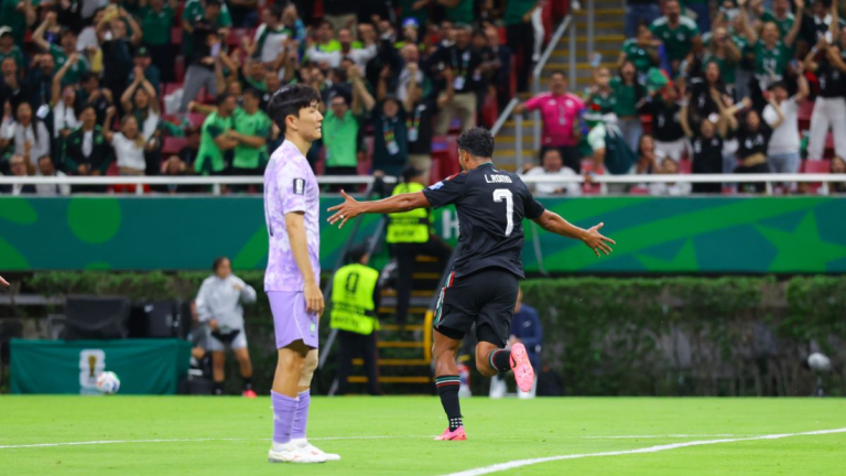 México vence a Corea y avanza como líder a dieciseisavos