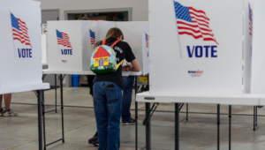 Trump impulsa cambios electorales rumbo a comicios de noviembre