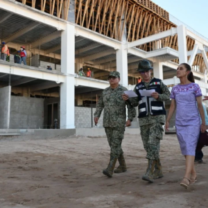 Sheinbaum supervisa hospital en Sonora