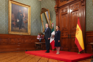 Sheinbaum y Felipe VI se reúnen en Palacio Nacional años de distanciamiento diplomático
