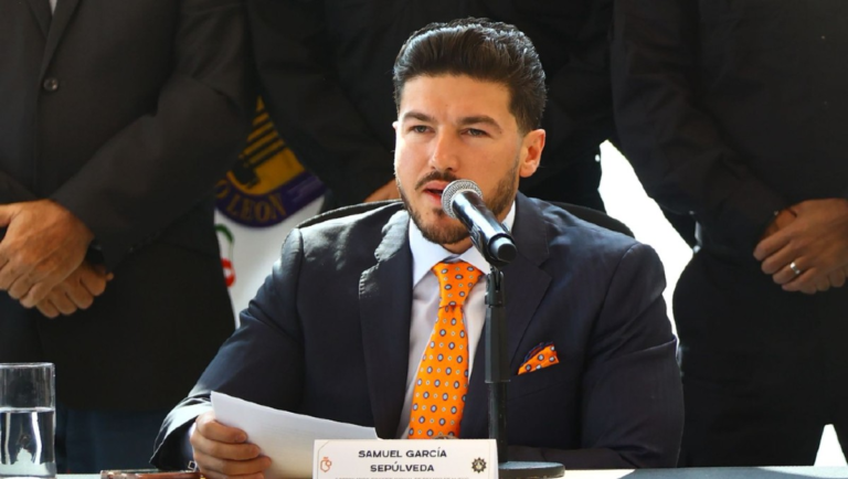 Congreso de Nuevo León amplía investigación en juicio político contra Samuel García