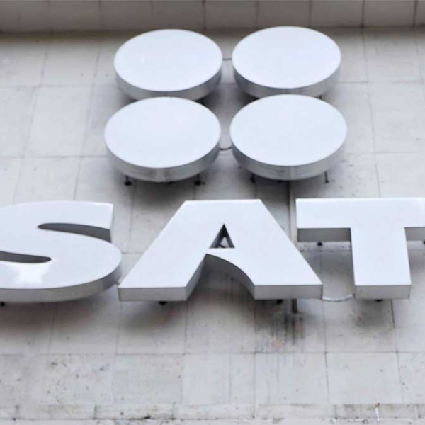 Sancionan a exfuncionario del SAT por ocultar 1.5 mdp