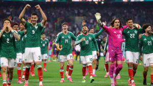 México vence a Ecuador y regresa a los octavos de final