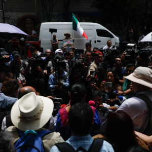 CNTE mantiene huelga nacional y plantón tras considerar insuficiente propuesta federal