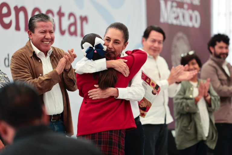 Sheinbaum anuncia beca universitaria Gertrudis Bocanegra