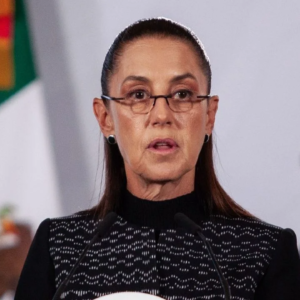 Gobierno asegura que la mejor educación es la pública