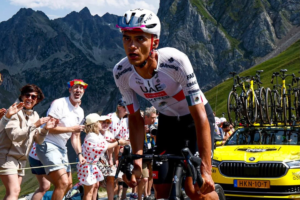 Isaac del Toro desciende al séptimo lugar del Tour de Francia