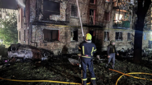 Bombardeos rusos dejan un muerto y cinco heridos en Kiev