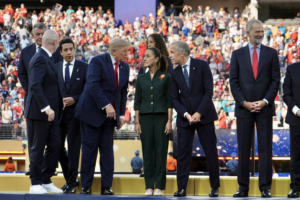 Sheinbaum dialogó con Trump y Carney sobre el T-MEC durante la final del Mundial 2026