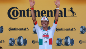 Isaac del Toro conserva el tercer lugar del Tour de Francia