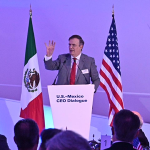 Marcelo Ebrard descarta responder con aranceles a Estados Unidos