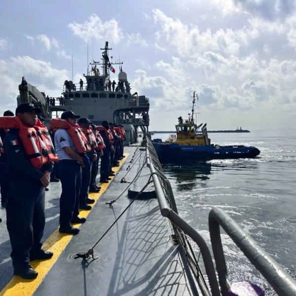 Buques de la Marina regresan a México tras misión humanitaria en Venezuela