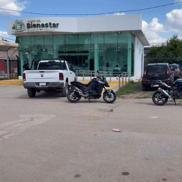 Asaltan sucursal del Banco del Bienestar en Fresnillo