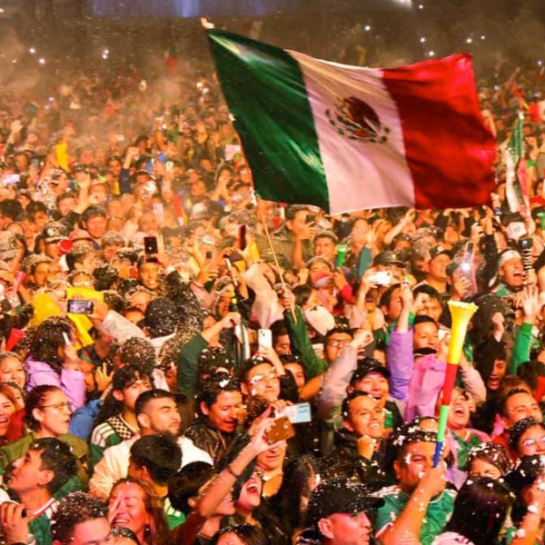 Más de un millón celebran en CDMX el pase de México
