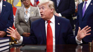 Trump da por terminado acuerdo provisional con Irán