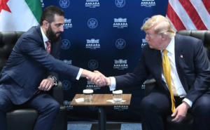 Trump anuncia que retirará a Siria de la lista de Estados patrocinadores del terrorismo