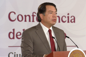 SEP busca transformar escuelas militarizadas en planteles con enfoque cívico