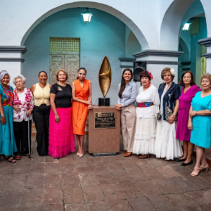 Cuernavaca reconoce a mujeres adultas mayores con exposición fotográfica