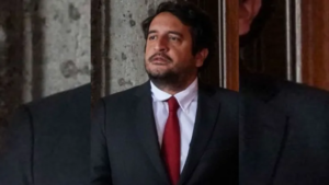 EU cancela visa a hijo de AMLO