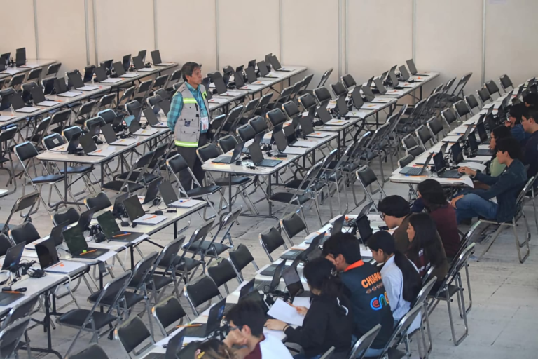 UNAM concluye examen presencial en León y Oaxaca