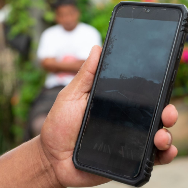 Última llamada para registrar celulares terminados en 0