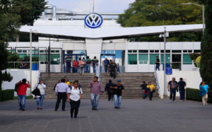 Huelga en Volkswagen Puebla se prorroga al 23 de agosto