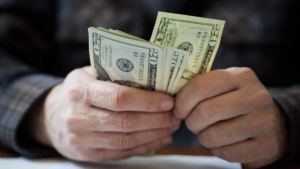 Deuda de EE. UU. supera los 40 billones de dólares