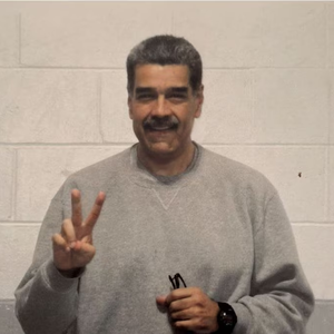 Difunden fotografías atribuidas a Nicolás Maduro en redes sociales