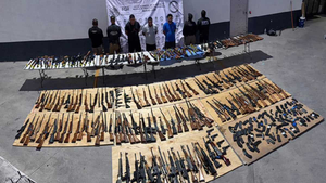 Decomisan 210 armas provenientes de EE. UU. en Nuevo León