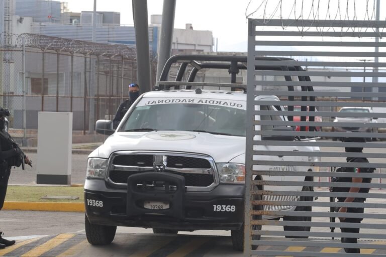 Ernesto Ruffo deja el Altiplano; seguirá proceso en prisión domiciliaria