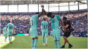 Barcelona vence al Levante 4-2 y mantiene paso perfecto en LaLiga