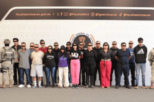 Detienen a director de policía de Angamacutiro y 17 personas más en operativo en Michoacán