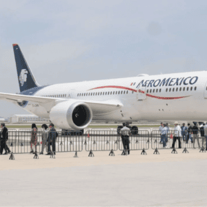 Investigan posible filtración de datos de Aeroméxico