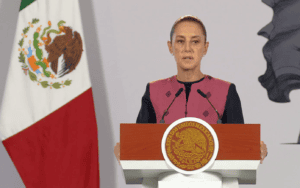 Sheinbaum insiste en restringir doble nacionalidad para aspirantes a la Presidencia y gubernaturas