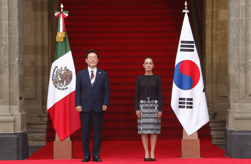 Sheinbaum recibe en Palacio Nacional al presidente de Corea del Sur
