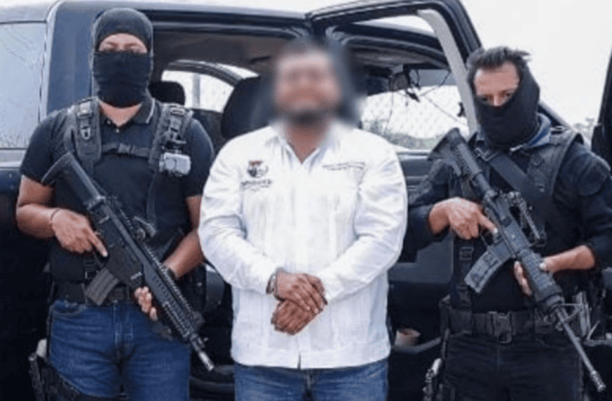 Juez impone prisión preventiva a alcalde de Juchitán acusado de extorsión