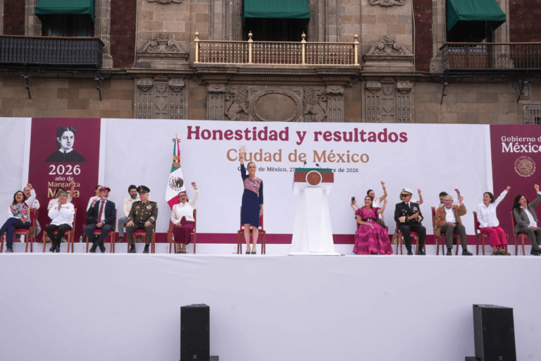 Sheinbaum cierra gira “Honestidad y resultados” en el Zócalo de la CDMX