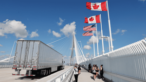 Canadá aplica nuevos aranceles a EU
