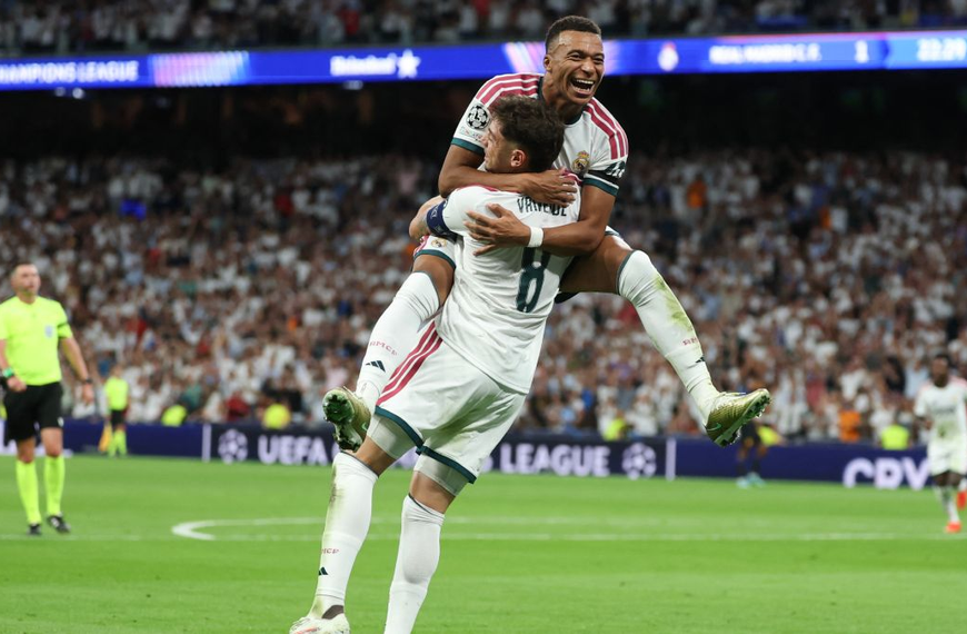 Real Madrid vence al Inter 2-1 en el regreso de Mourinho a la Champions