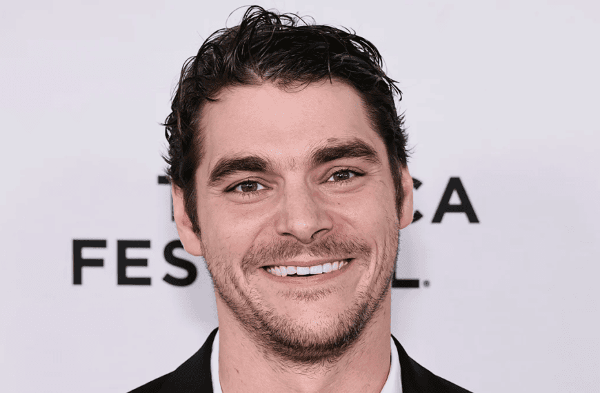 Reportan muerte de RJ Mitte, actor de Breaking Bad, a los 34 años