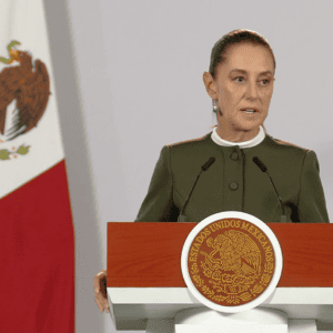 Sheinbaum promete atender demandas de trabajadores del IMSS