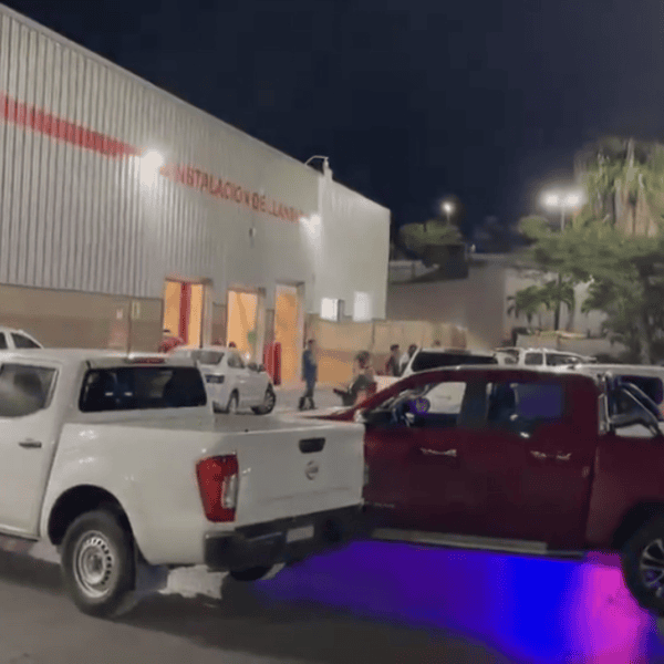 Balean a titular de la AIC de Morelos en estacionamiento de Costco en Cuernavaca