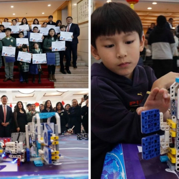 Jóvenes de México muestran sus habilidades en robótica durante encuentro con China