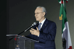 Empresarios de EU piden certeza sobre T-MEC tras reunión con Sheinbaum